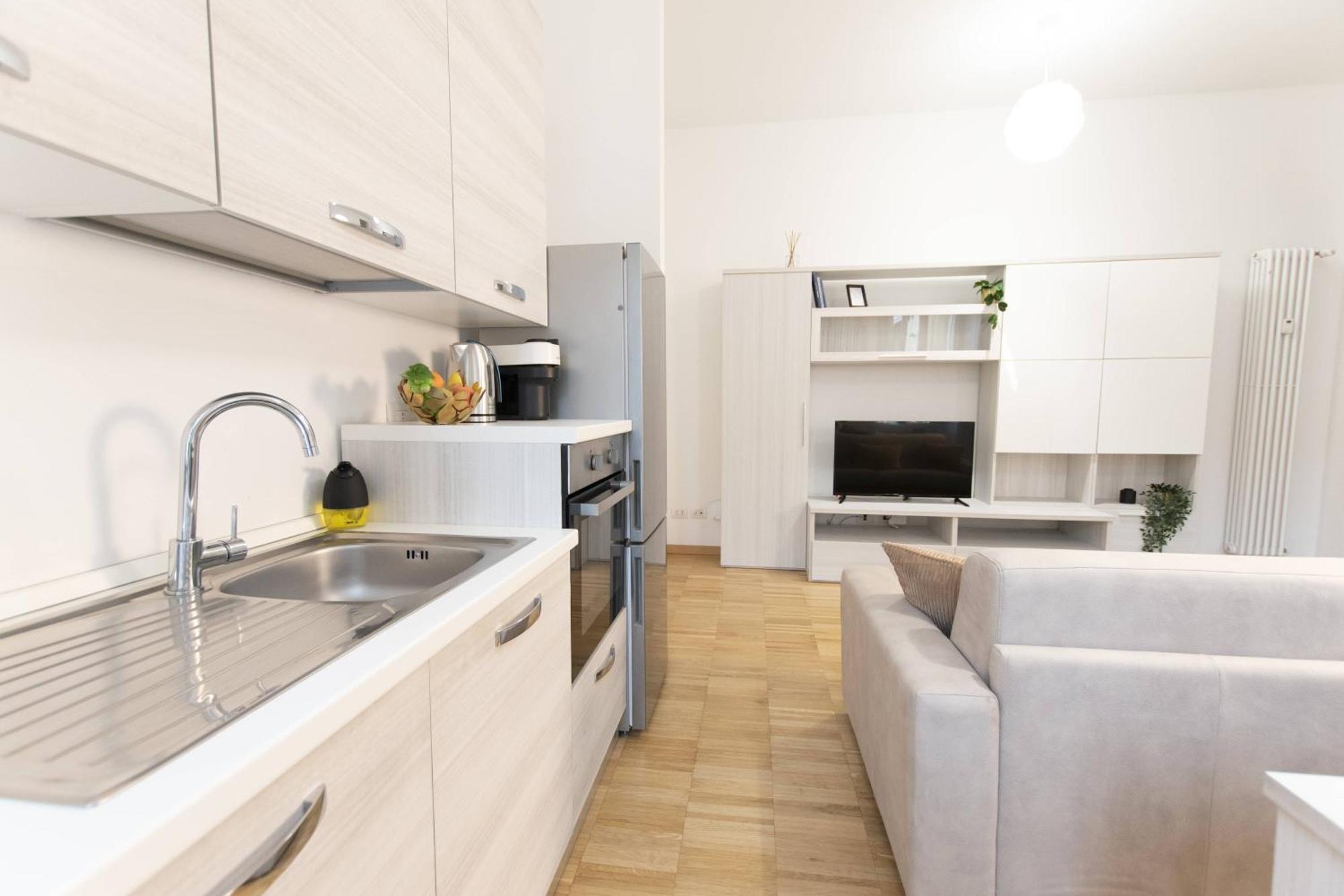 We Home - Premuda Boutique, Milano Extérieur photo