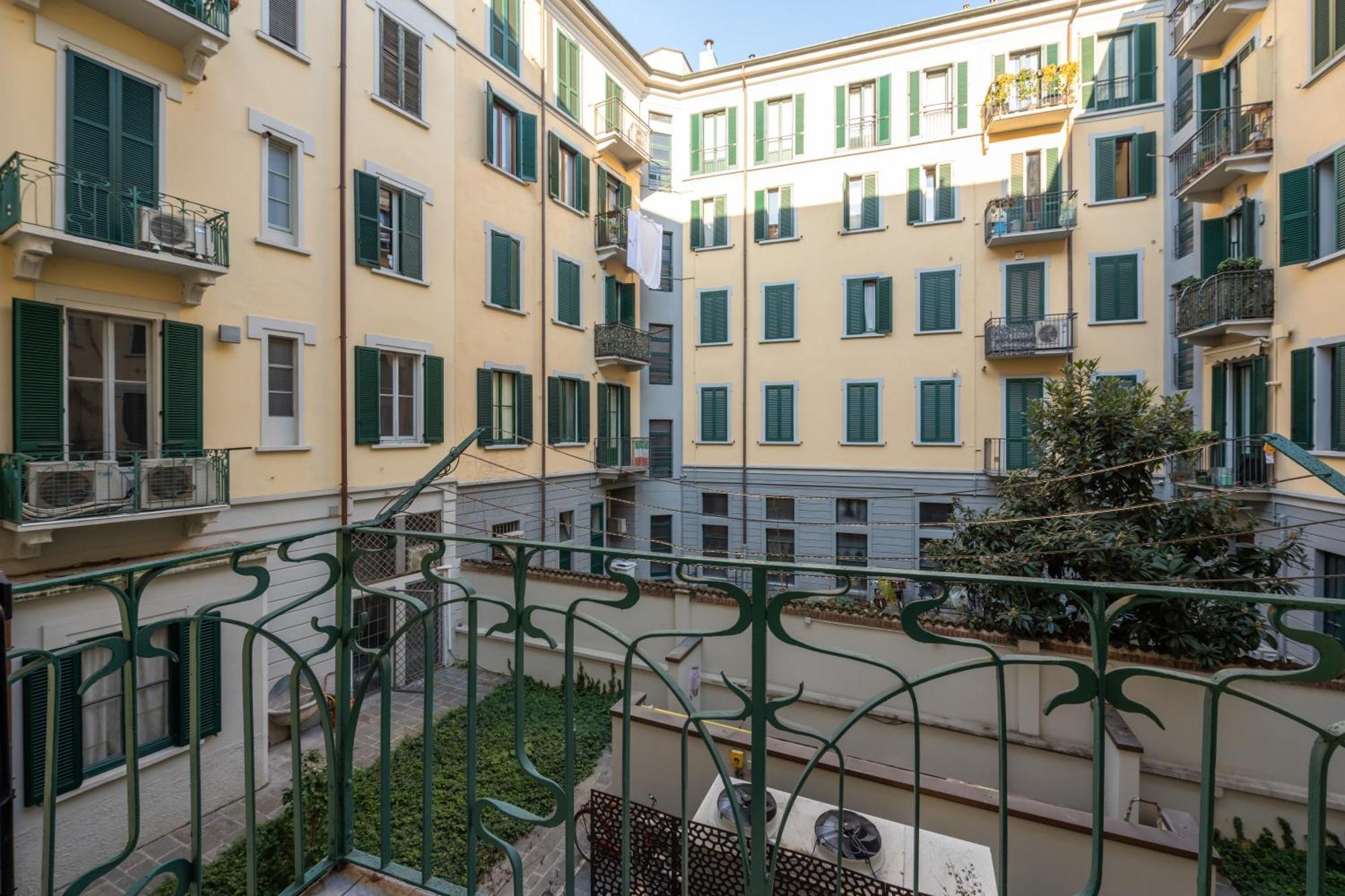We Home - Premuda Boutique, Milano Extérieur photo