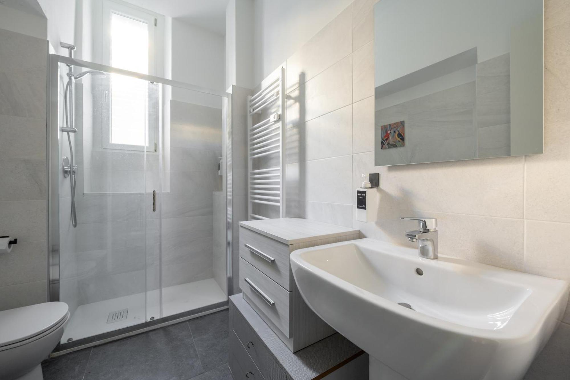 We Home - Premuda Boutique, Milano Extérieur photo